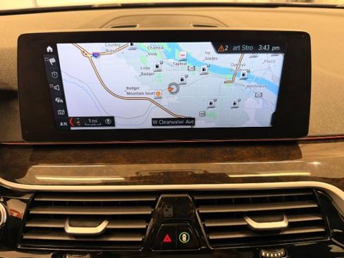 Used 2017 BMW 530i xDrive w/ Driving Assistance Package AWD/4WD image 47