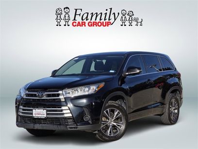 Used 2017 Toyota Highlander LE