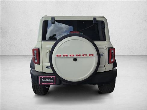 New 2026 Ford Bronco Outer Banks image 7