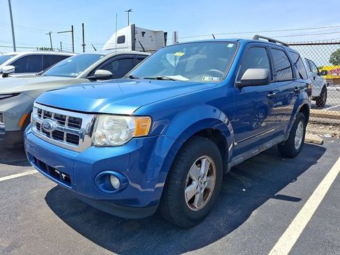 Used 2010 Ford Escape XLT FWD image 3