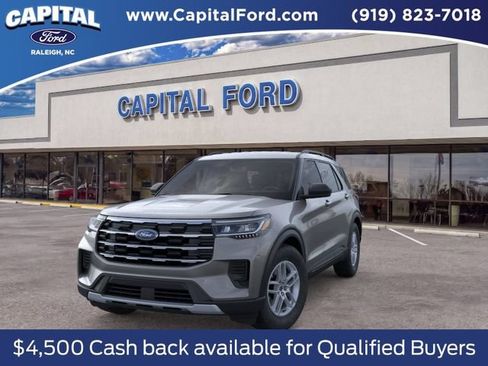 New 2026 Ford Explorer Active RWD image 2