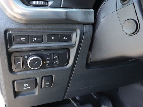 Used 2021 Ford F150 Lariat w/ Equipment Group 502A High image 11