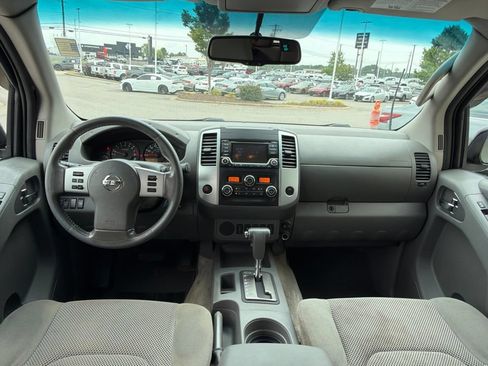 Used 2018 Nissan Frontier SV w/ Value Truck Package RWD image 27