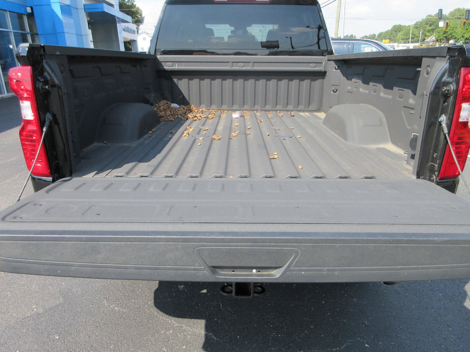 Used 2024 Chevrolet Silverado 2500 Custom w/ Custom Value Package AWD/4WD image 5