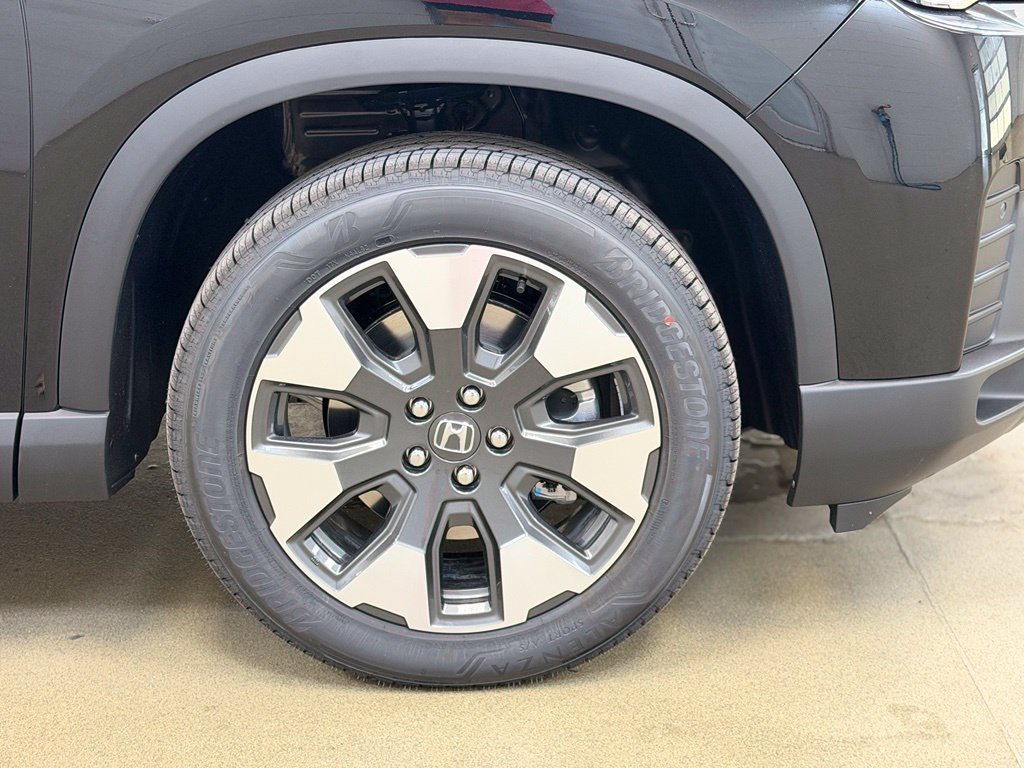 New 2026 Honda Pilot Elite image 4