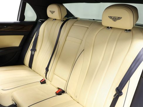Used 2015 Bentley Flying Spur V8 AWD/4WD image 49
