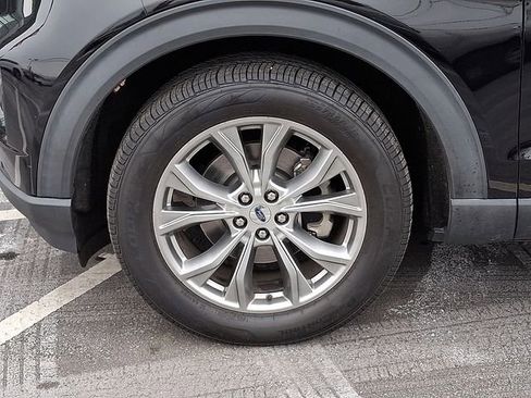 Used 2020 Ford Explorer Limited image 29