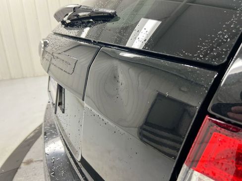 Used 2013 Ford Edge SEL FWD image 29
