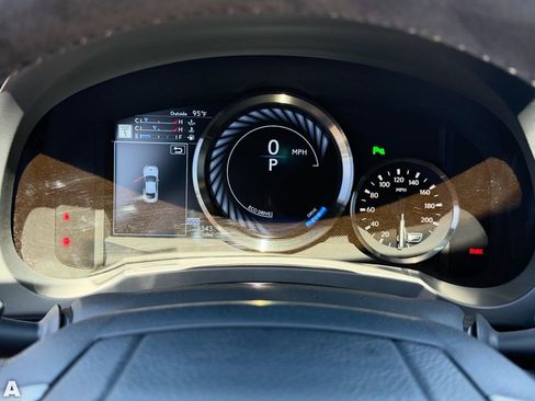 Used 2024 Lexus RC F Track Edition RWD image 35
