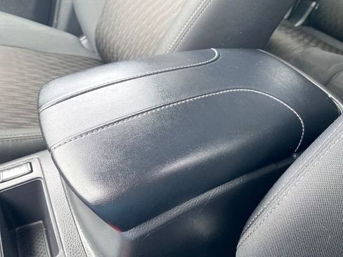 Used 2020 Nissan Rogue SV image 26