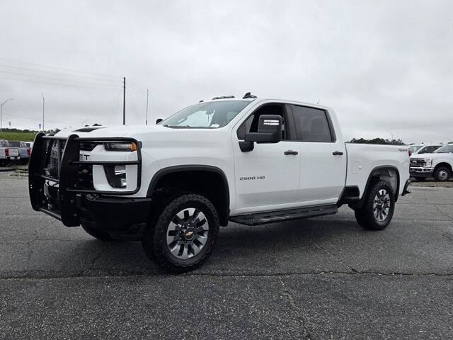 Used 2022 Chevrolet Silverado 2500 Custom w/ Gooseneck/5TH Wheel Package AWD/4WD image 3