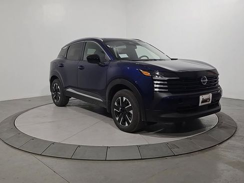 New 2026 Nissan Kicks SV w/ SV Premium Package image 7