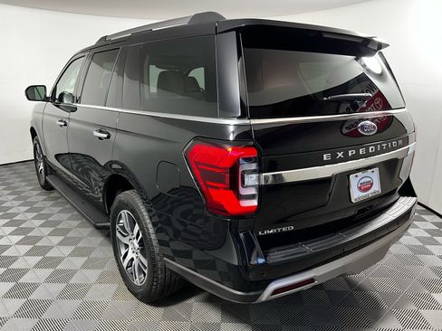 Used 2024 Ford Expedition Limited image 7