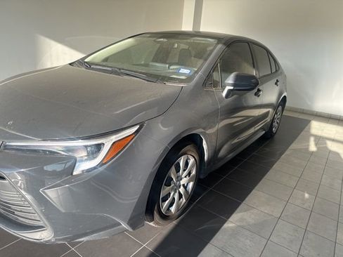 Certified 2024 Toyota Corolla LE image 3