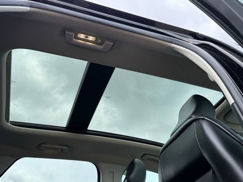 Certified 2022 Ford Edge SEL w/ Class II Trailer Tow Package AWD/4WD image 7