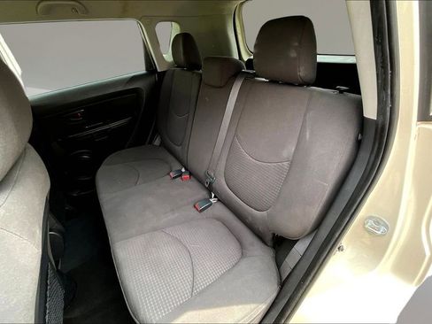 Used 2013 Kia Soul FWD image 19