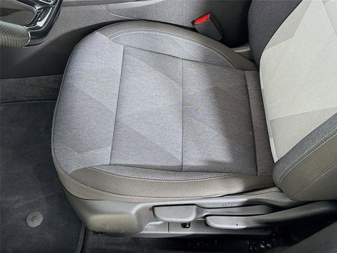 Used 2024 Chevrolet Trax RS image 18