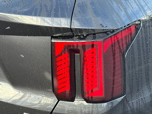 New 2026 Kia Sorento SX Prestige w/ Olive Brown Leather Package image 33