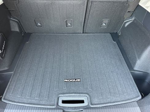 New 2026 Nissan Rogue SV AWD/4WD image 15