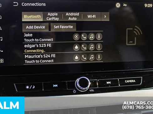 Used 2025 Mitsubishi Outlander SE image 39