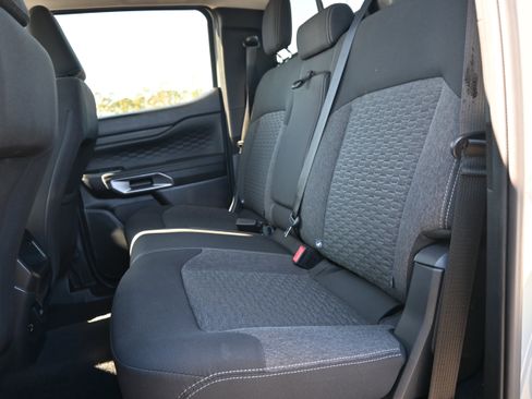 Used 2024 Ford Ranger XLT image 30