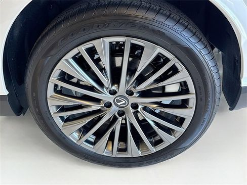 Used 2026 Lexus RX 350 AWD image 32