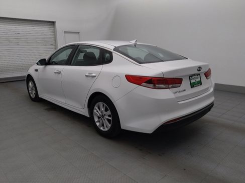 Used 2018 Kia Optima LX image 3