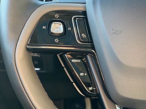 New 2026 Lincoln Corsair Reserve image 26