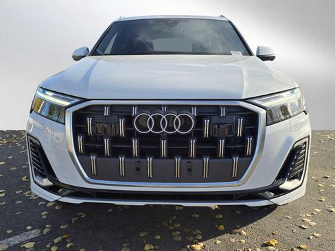 New 2025 Audi Q7 3.0T Premium Plus image 8