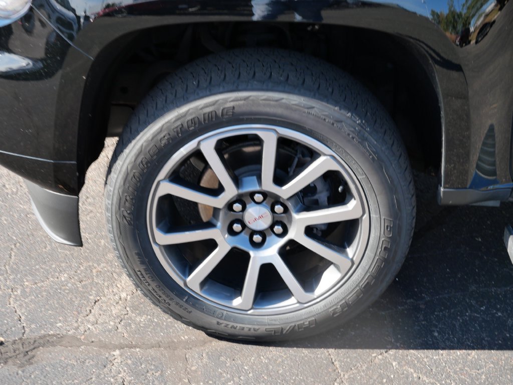 Used 2022 GMC Canyon Denali AWD/4WD image 8