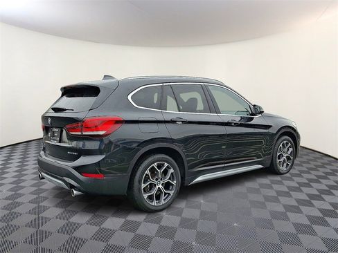 Used 2021 BMW X1 xDrive28i w/ Convenience Package image 9