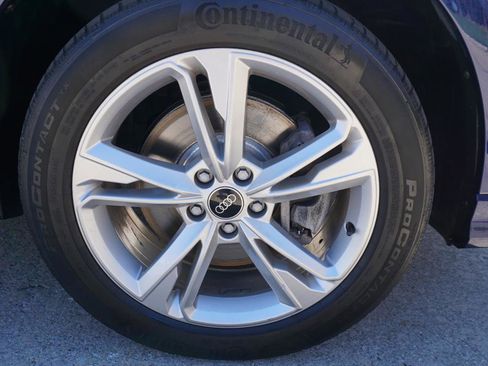 Used 2023 Audi Q3 2.0T Premium Plus w/ Premium Plus Package image 13