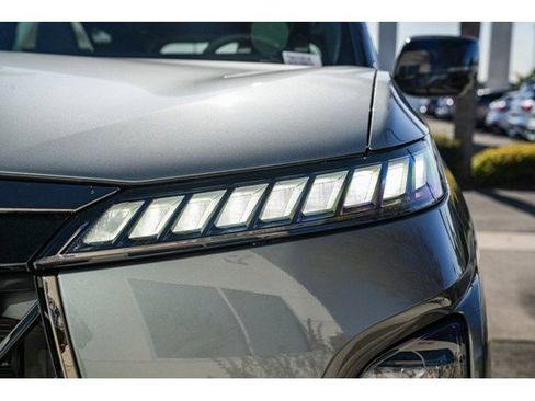 New 2026 INFINITI QX80 SPORT image 8