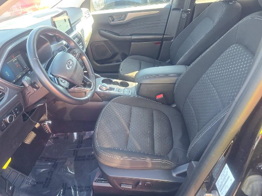 Used 2023 Ford Escape Active AWD/4WD image 7