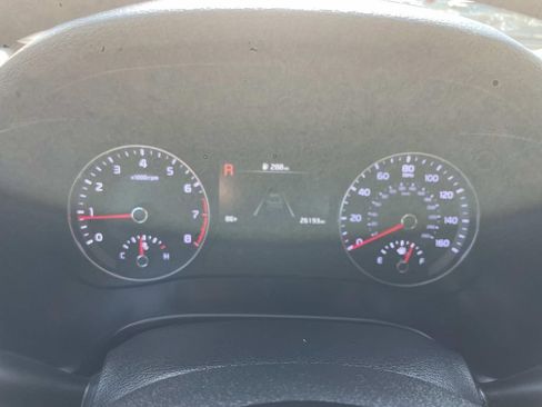 Used 2024 Kia Forte LXS w/ LXS Technology Package FWD image 31