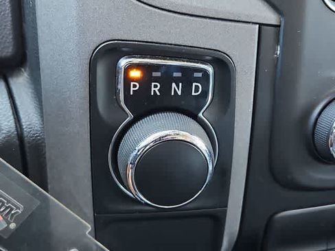 Used 2018 RAM 1500 Express image 29