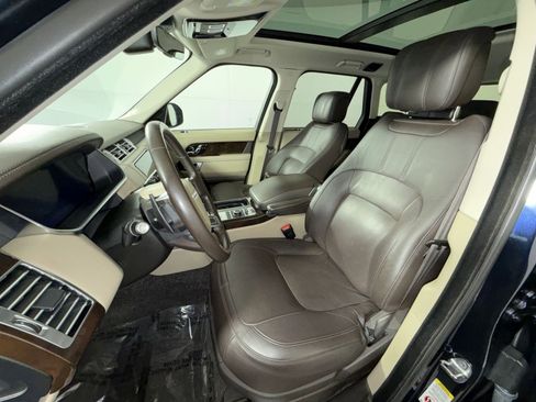 Used 2018 Land Rover Range Rover Supercharged image 13