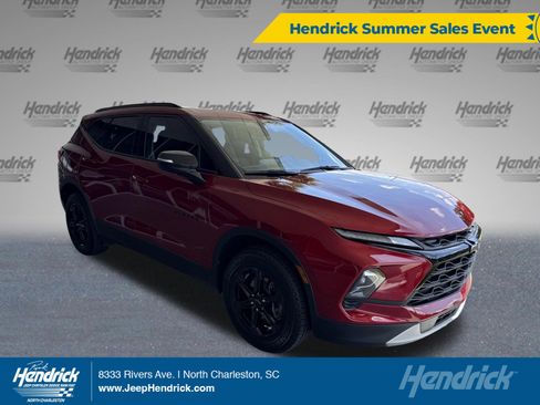 Used 2023 Chevrolet Blazer LT w/ Midnight/Sport Edition FWD image 1