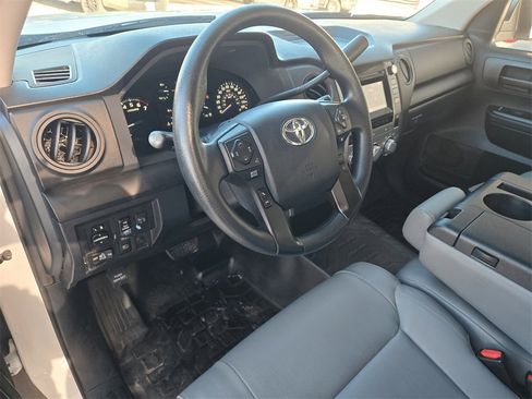 Used 2018 Toyota Tundra SR image 11