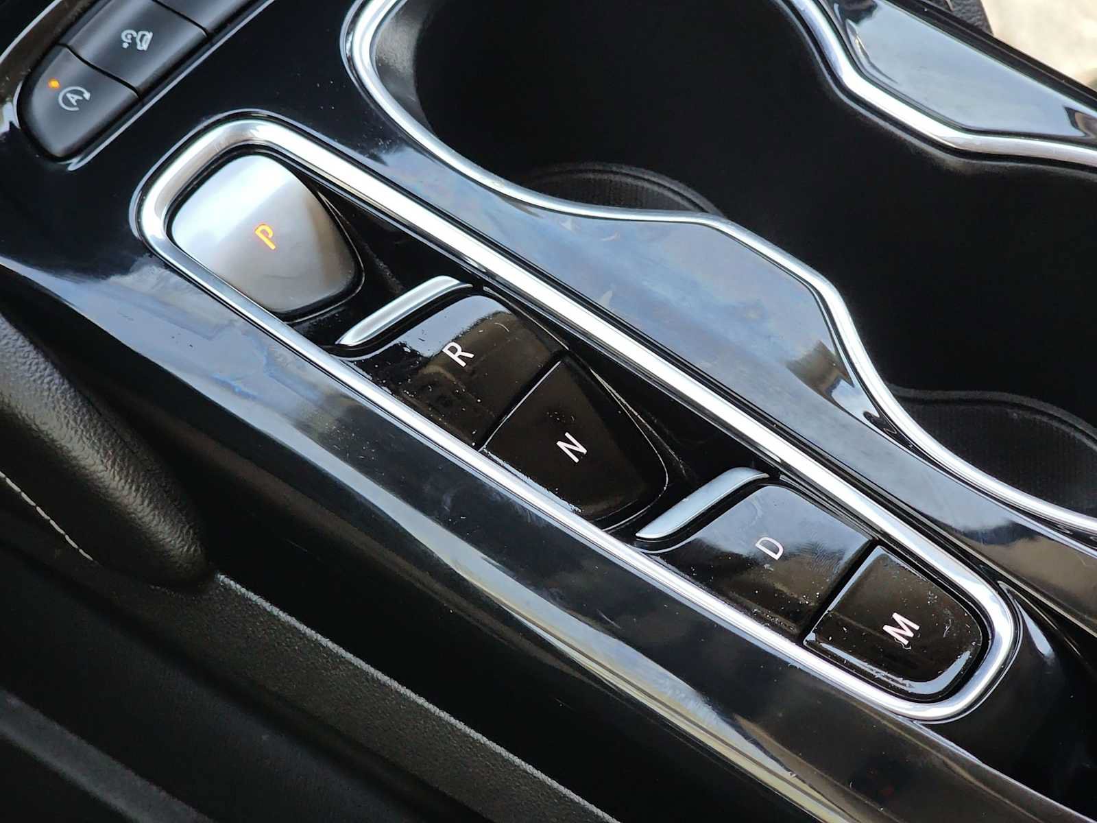 Used 2023 Buick Envision Essence w/ Sport Touring Package AWD/4WD image 21
