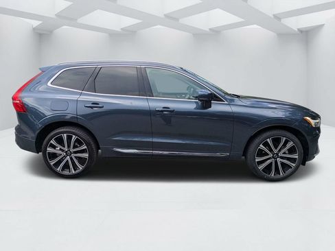 Used 2023 Volvo XC60 B5 Ultimate w/ Climate Package AWD/4WD image 2