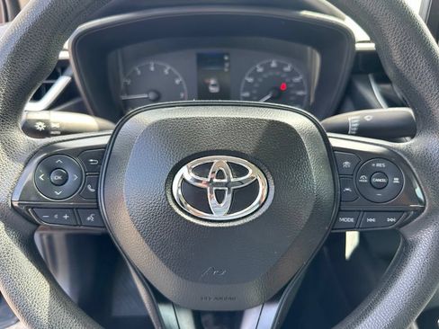 Used 2024 Toyota Corolla LE FWD image 22