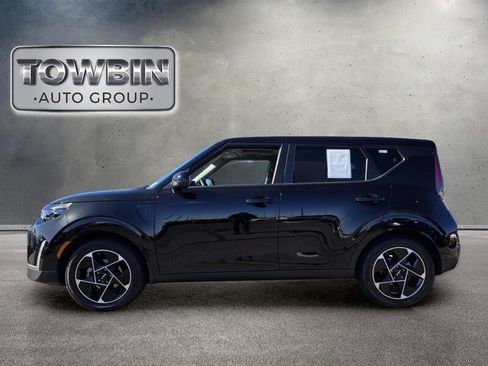 Certified 2025 Kia Soul EX FWD image 8