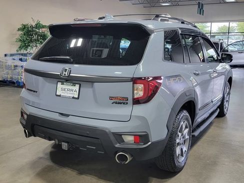 Used 2022 Honda Passport TrailSport image 5