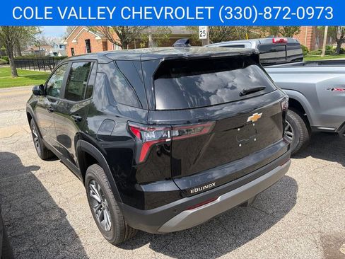New 2026 Chevrolet Equinox LT FWD image 4