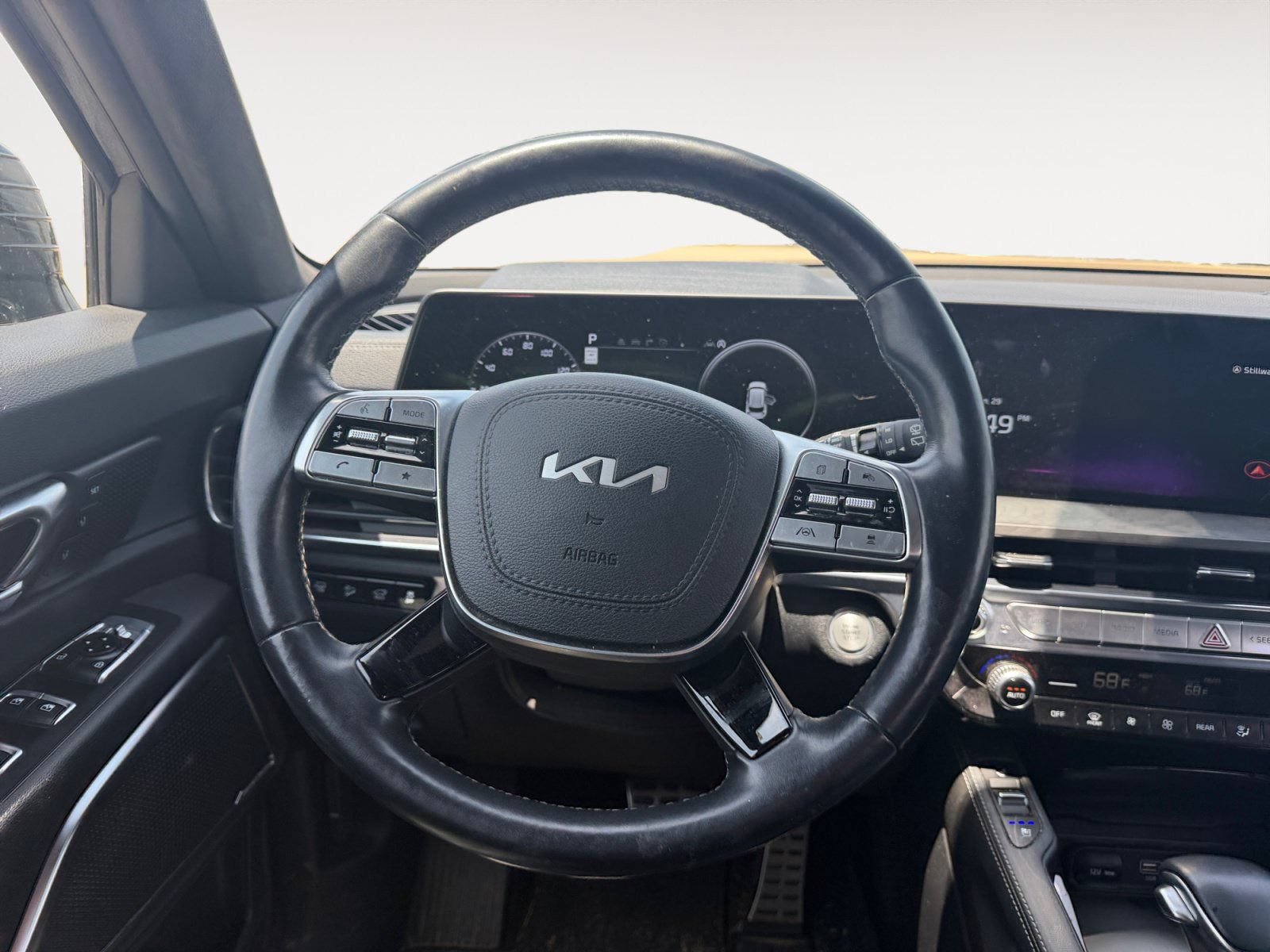Used 2023 Kia Telluride SX Prestige X-Pro AWD/4WD image 12
