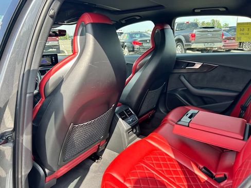 Used 2019 Audi S4 Premium Plus w/ Premium Plus Package AWD/4WD image 18