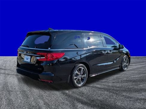 Used 2023 Honda Odyssey Elite image 4