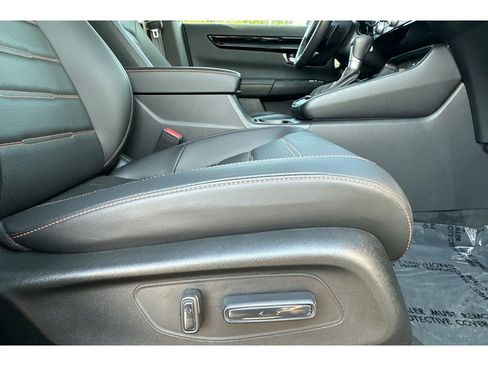 Used 2025 Honda CR-V Sport Touring image 23