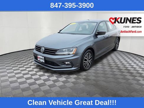 Used 2018 Volkswagen Jetta Wolfsburg Edition image 3